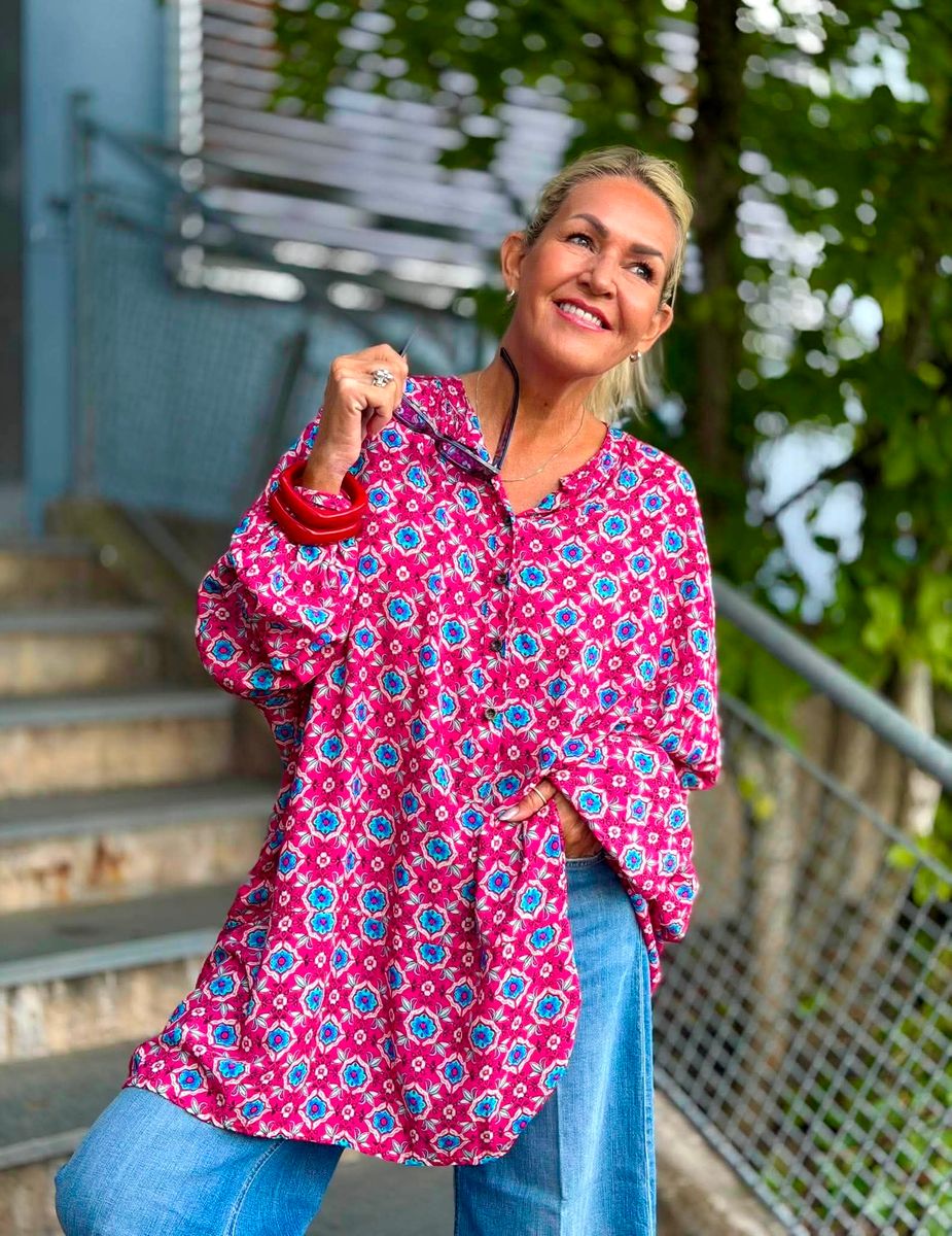 Donna Oversized Blouse