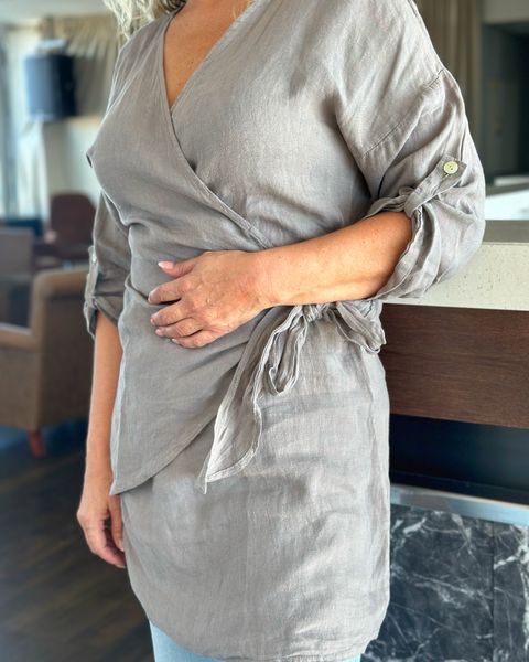 Bilde av It´s A Wrap Linen Dress Reunion