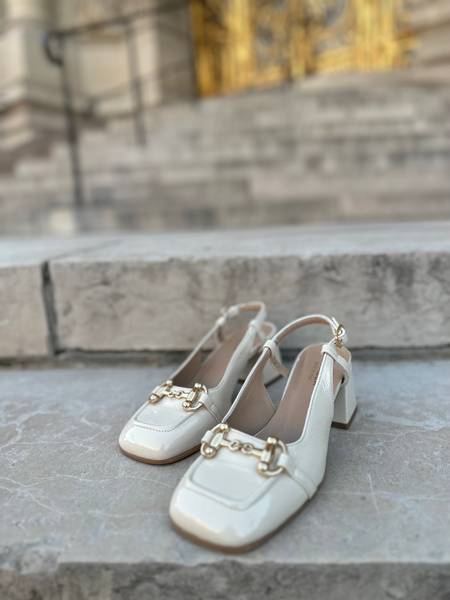 Hovedbilde Gina Latte Sandals Str 36