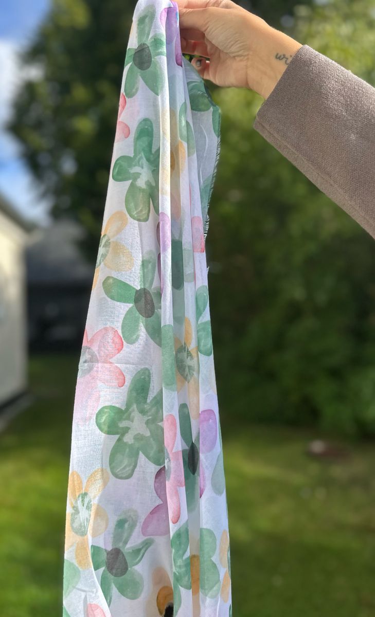 Mary Flower Scarf
