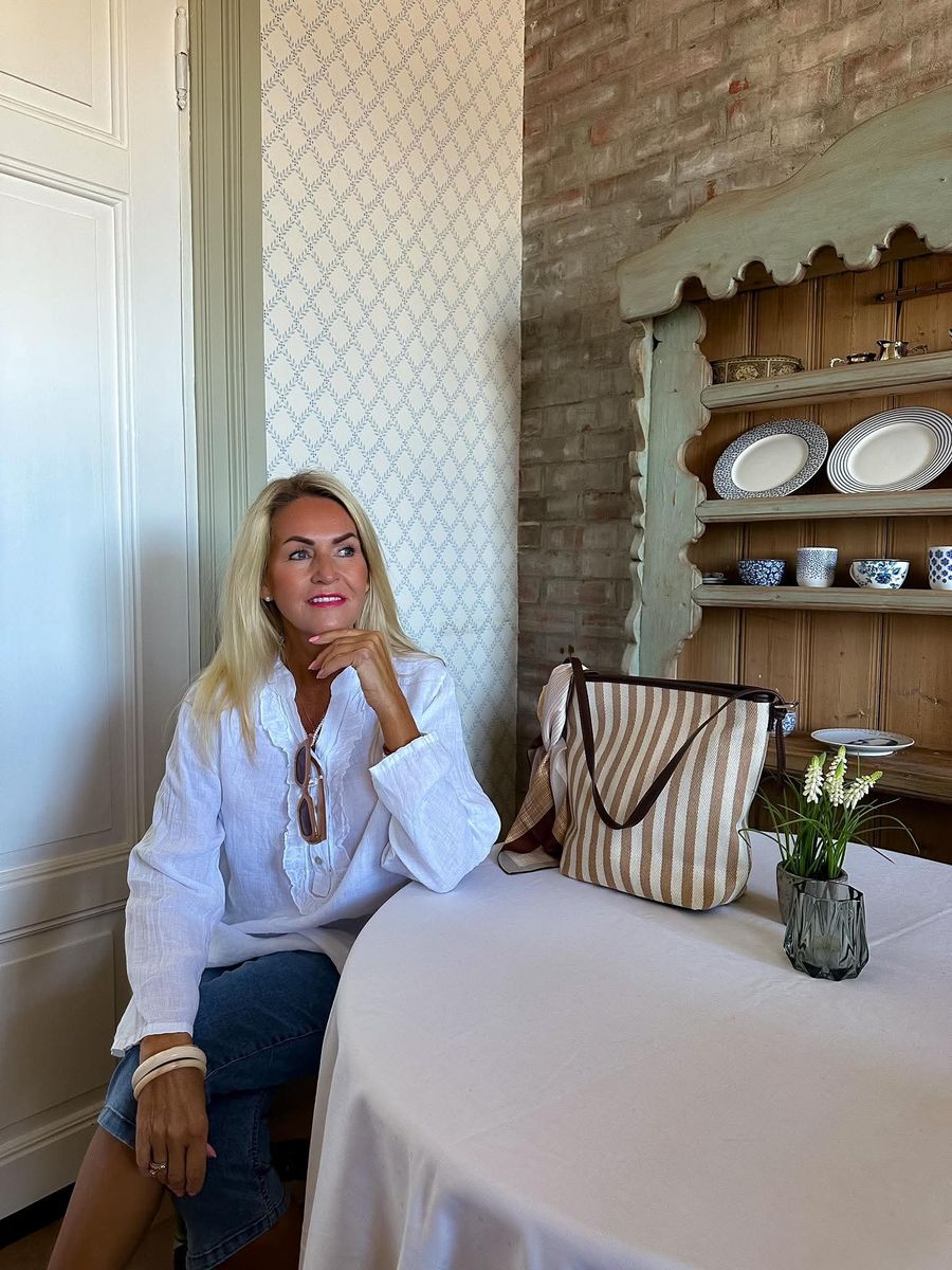 Attitude Linen Blouse Reunion