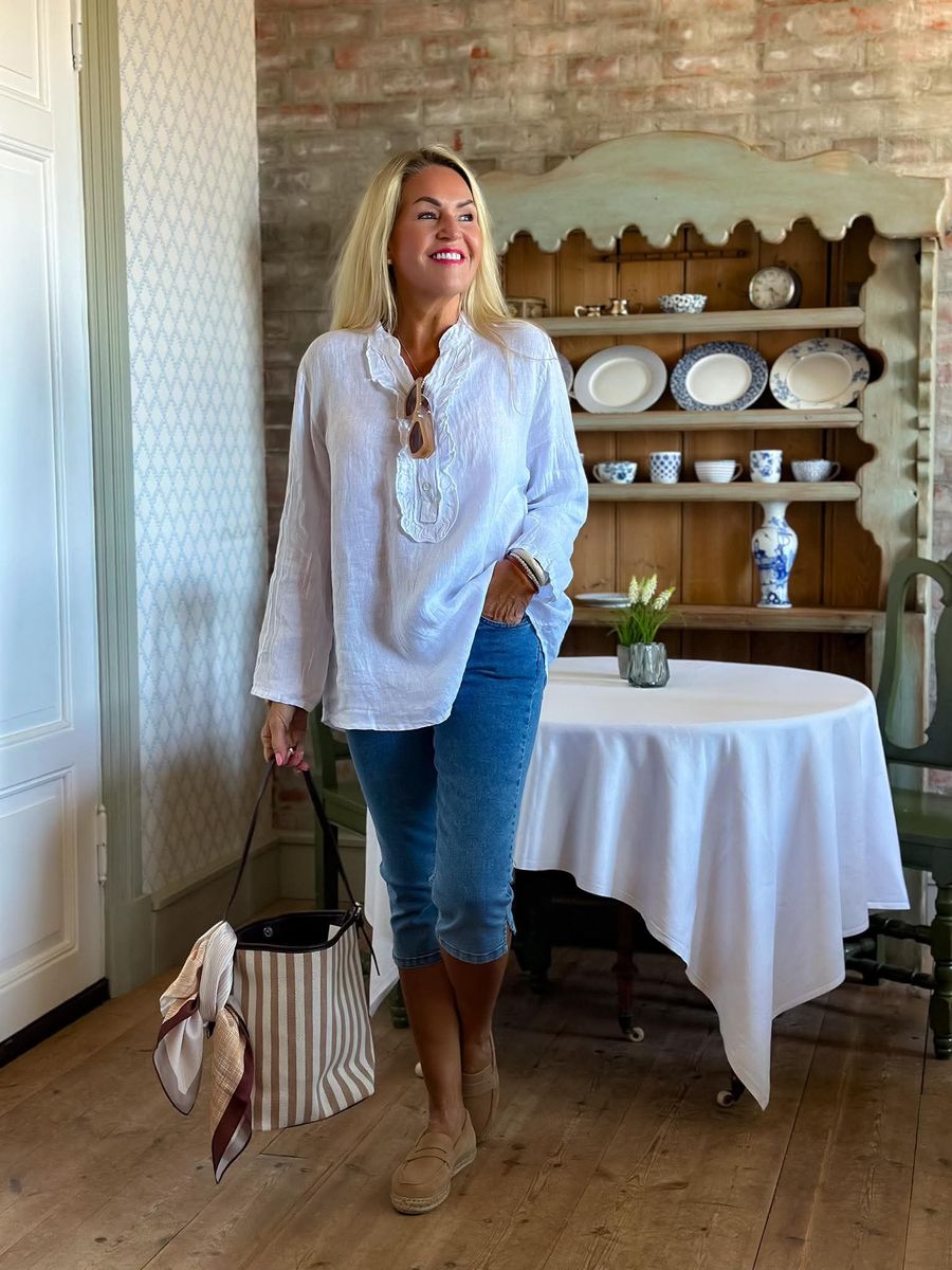 Attitude Linen Blouse Reunion