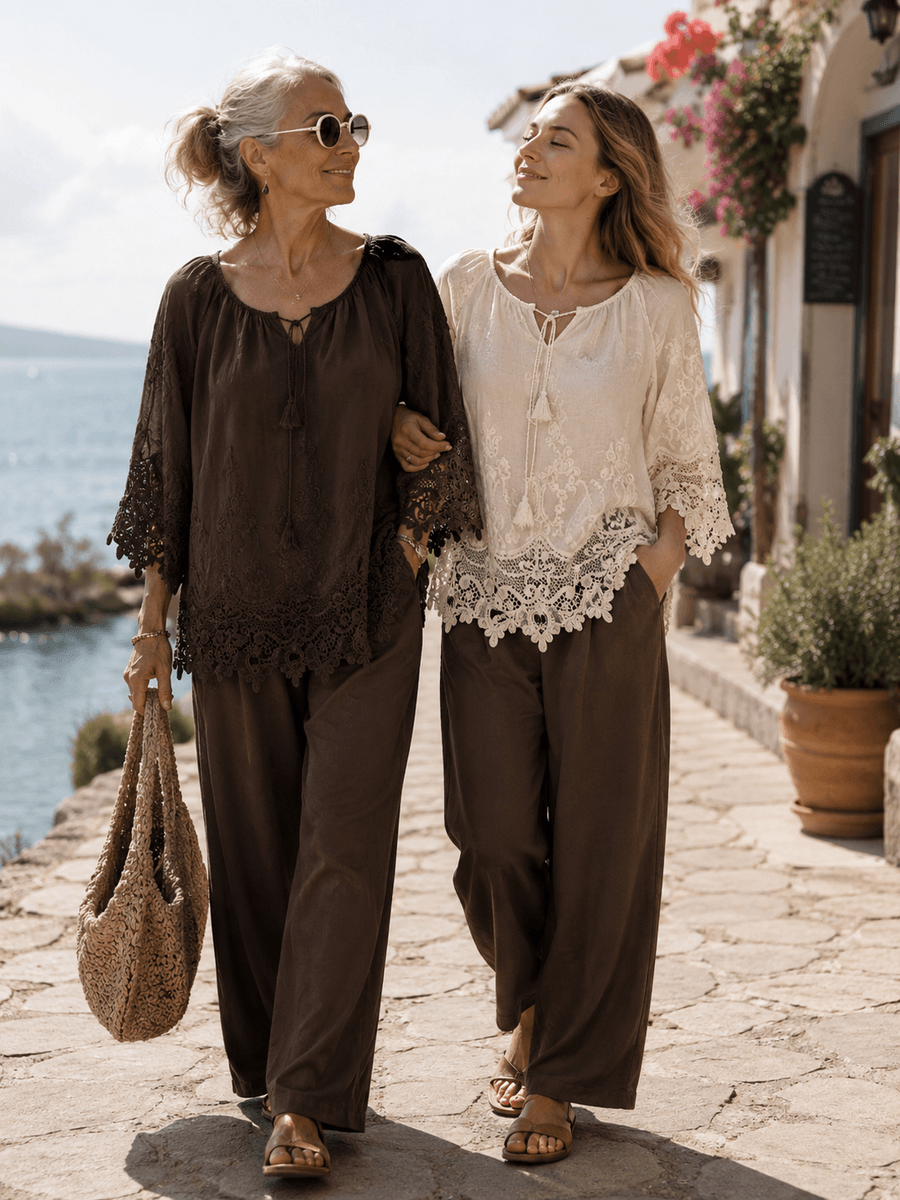 Lama Lace Blouse Reunion